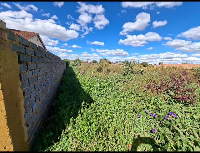 1,013M² VACANT LAND FOR SALE IN NOLDICK